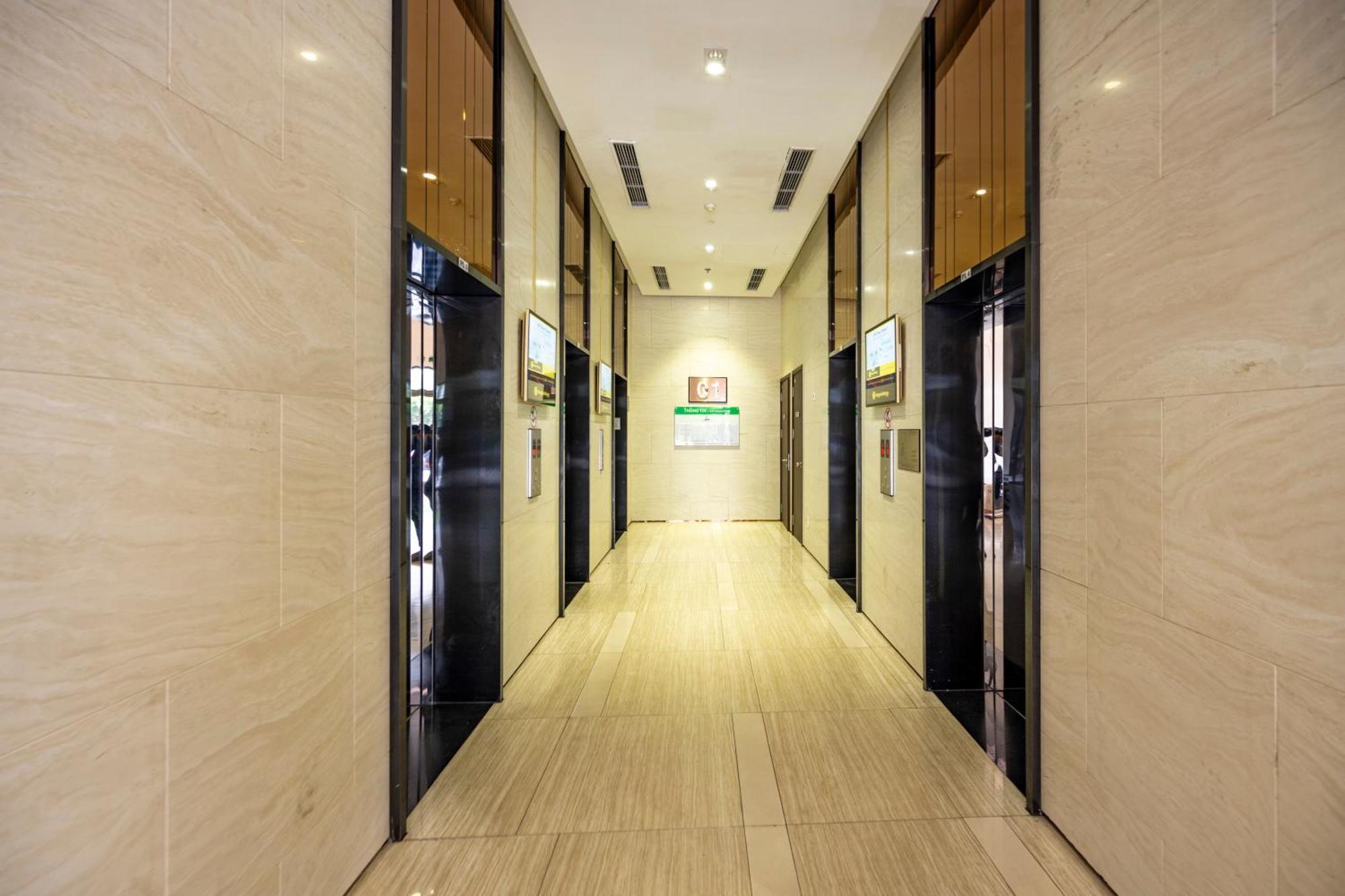 Sunrise City View Apartment , Near Lotte Mart Ho Chi Minh-stad Buitenkant foto